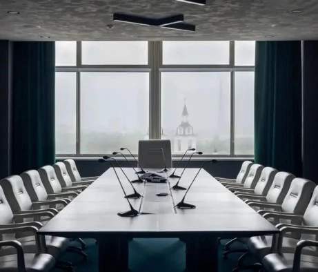 Дизайн переговорной комнаты в офисе