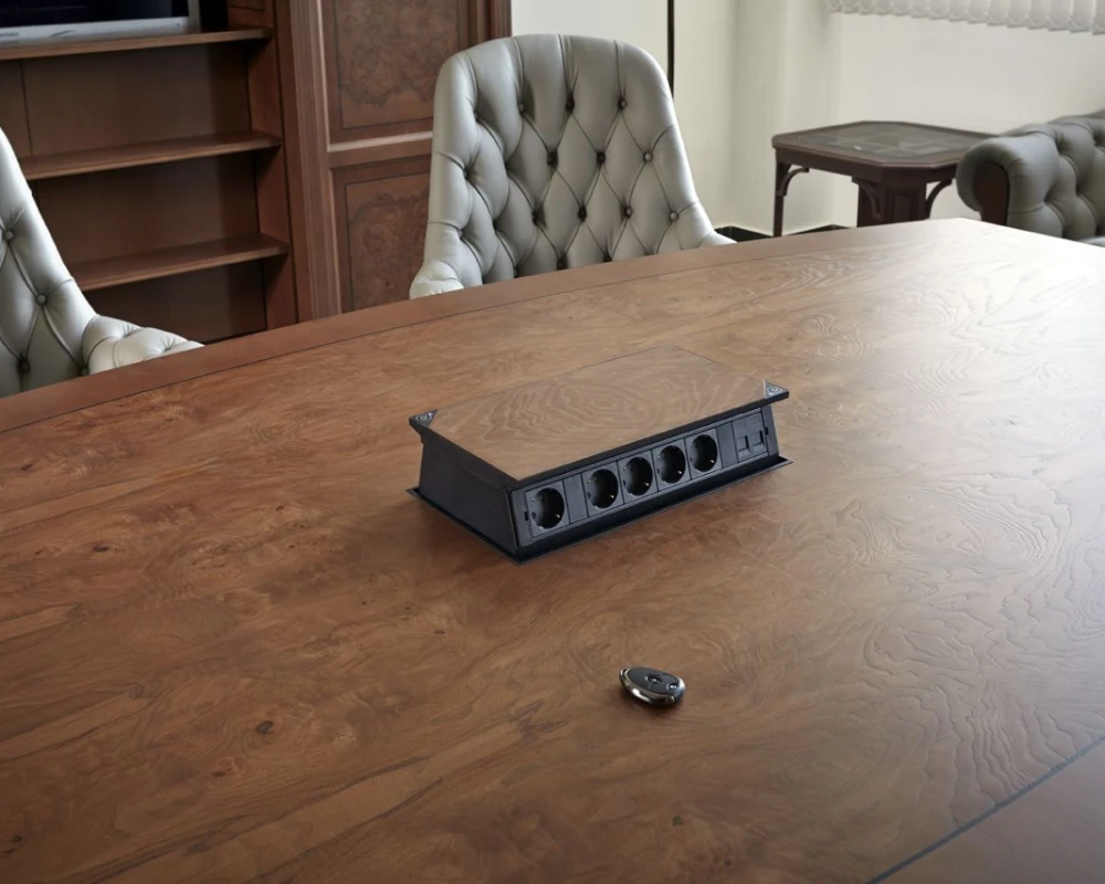 Мебель для переговорных Artmoble