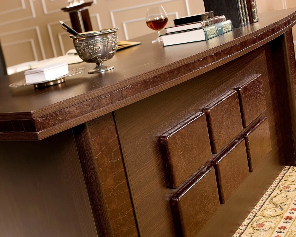 Кабинет руководителя Монза / Monza