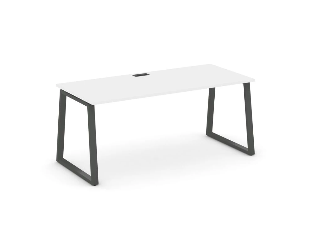 Стол письменный опоры трапеция 1380x700x750 Style Project Direct