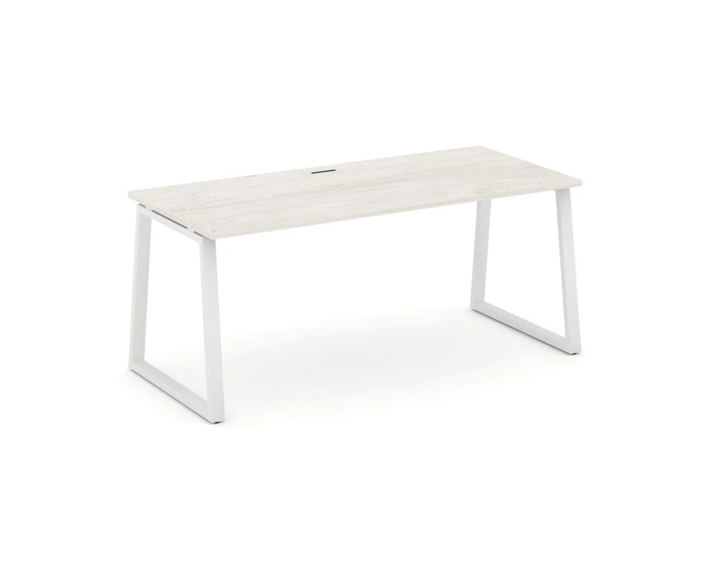 Стол письменный опоры трапеция 1580x800x750 Стайл Проджект Директ / Style Project Direct