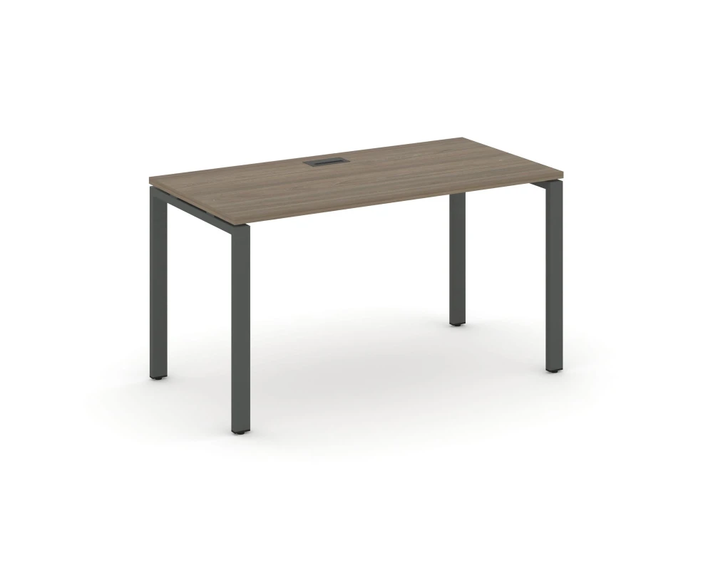Стол письменный на П-образном каркасе 60 мм 1380x800x750 Стайл Проджект / Style Project