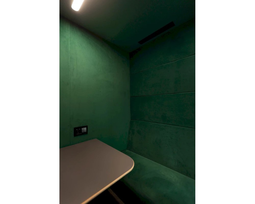 Акустическая кабина LWOP FOUR-SEATER