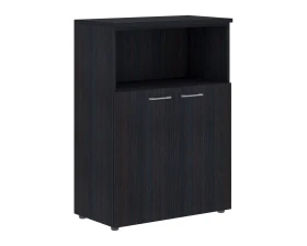 Шкаф с глухими малыми дверьми, полкой и топом Xten images