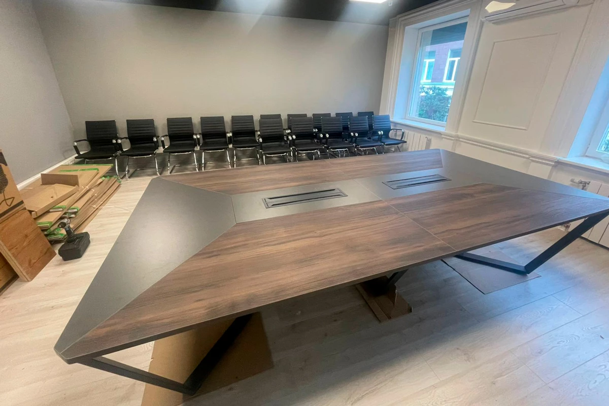 Мебель для переговорных Steel Meet фото в интерьере 1