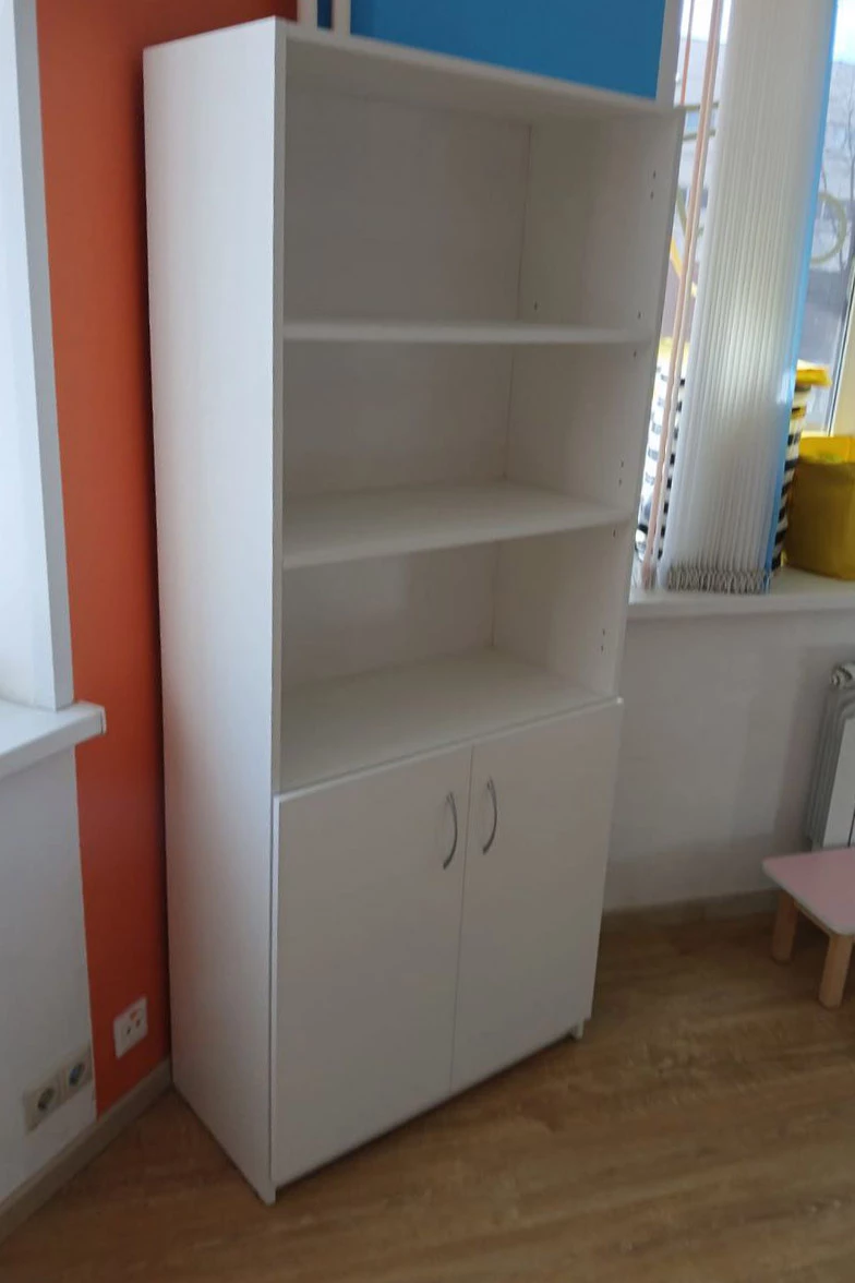 Мебель для персонала Simple фото в интерьере 3