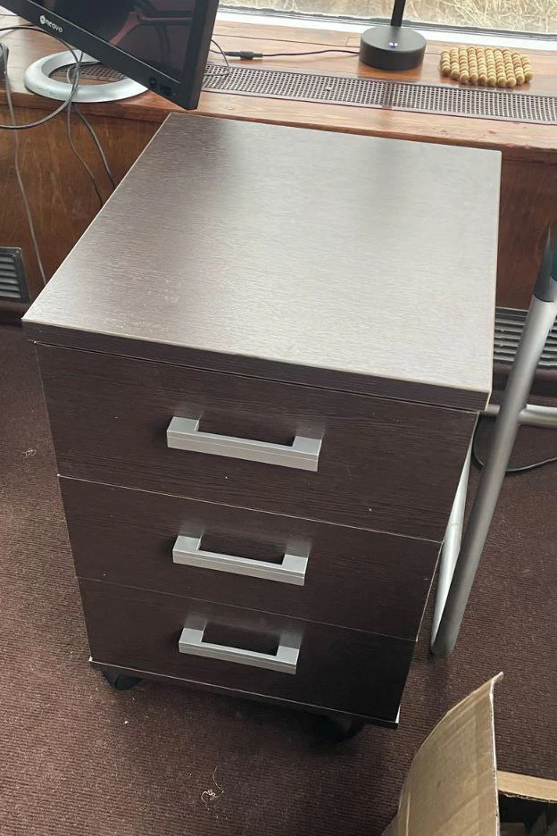 Тумба подкатная (394*454*586) 2Т.004 Стиль фото в интерьере 1