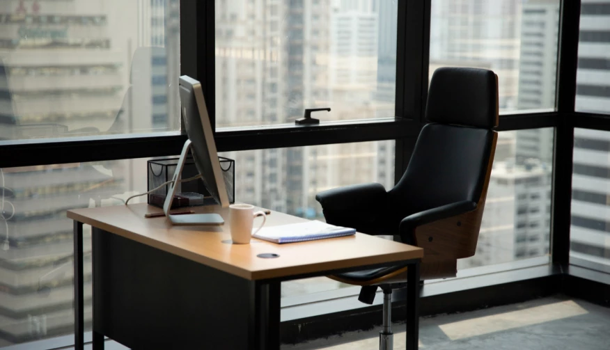 Акустика в офисе: как снизить уровень шума и повысить концентрацию сотрудников Акустика в офисе: как снизить уровень шума и повысить концентрацию сотрудников